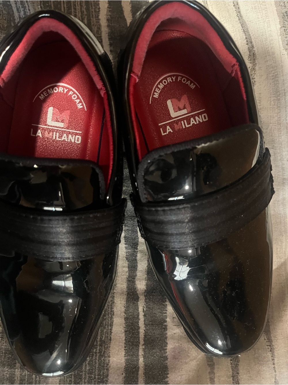 Milano Kids Black Patent Dress Shoes with Red Insole